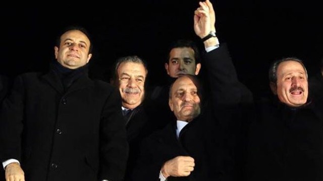 Tapeler imha edilecek