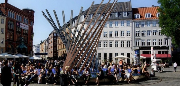Danimarkalı siyasetçiden Türkiye’ye: Soykırım heykelini dikeriz, ifade özgürlügümüze karışmayın!