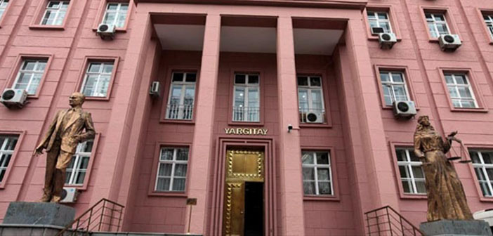 Yargıtay'dan emsal karar: Din değiştirmek kusur değil