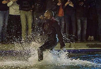 Kanye West'ten Yerevan'da sürpriz konser