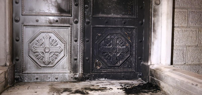 Kadıköy’de kiliseye saldırı