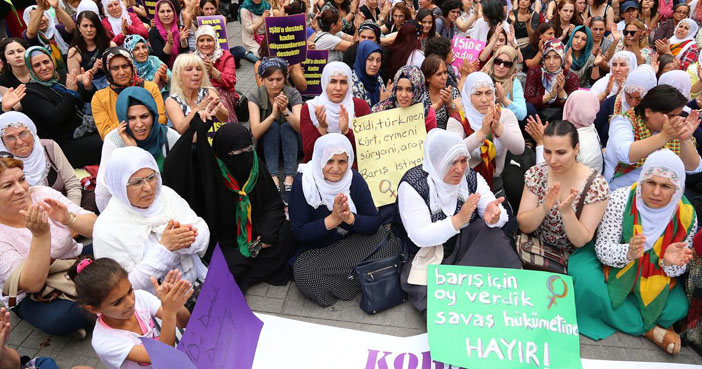 Barış İçin Kadın Girişimi: Barış için yürüdük, savaş hükümetine hayır