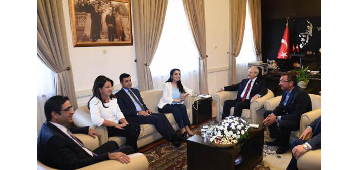 HDP ve CHP barış için bir araya geldi