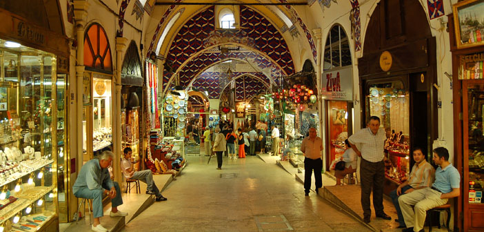 Dolar ve altının yükselişi Çarşı’yı vurdu