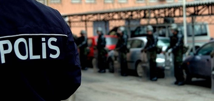 Belediye eşbaşkanları gözaltına alındı