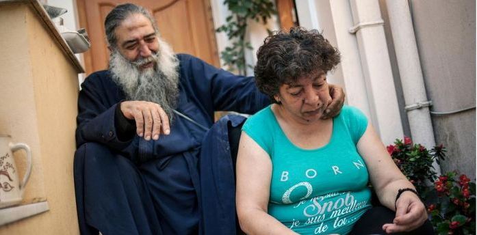 Farewell to Papa Stratis, the angel of the refugees