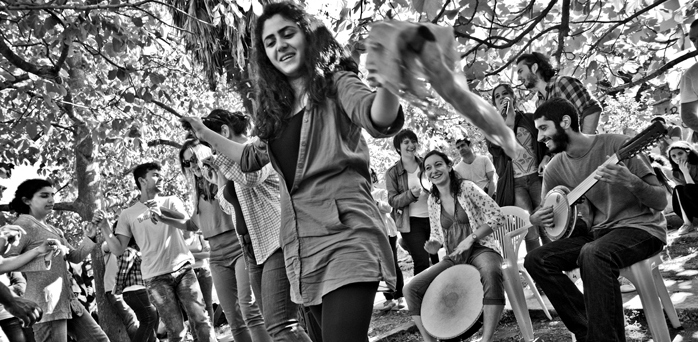 Kamp Armen yine çocukların