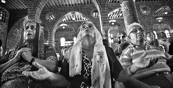 İfade özgürlüğü olmadan inanç özgürlüğü olmaz