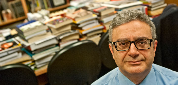 Turgut Tarhanlı: Türkiye kendini yalnızlaştırdı