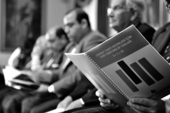 Yönetmelik sorunu Meclis gündeminde