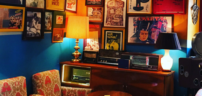 Tiran’da bir müze bar: Radio