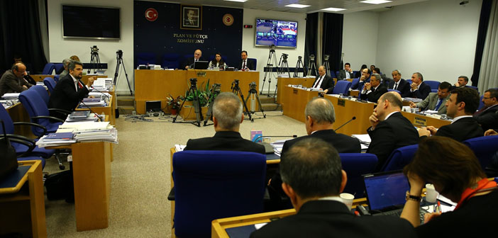 Bütçe Komisyonu'nda gündem 'soy kodu'