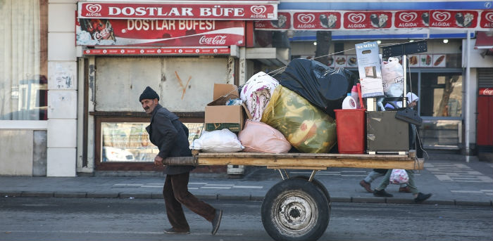 Sur’da 9 mahallede yasak kaldırıldı