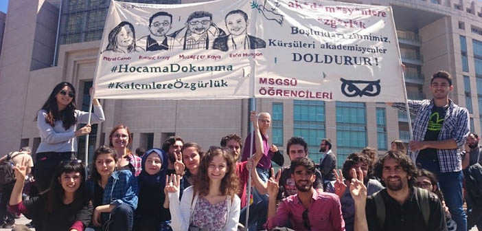 Barış Akademisyenleri tahliye edildi