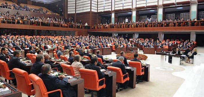 Dokunulmazlıkların kaldırılmasına dair Anayasa Değişikliği Resmi Gazete’de