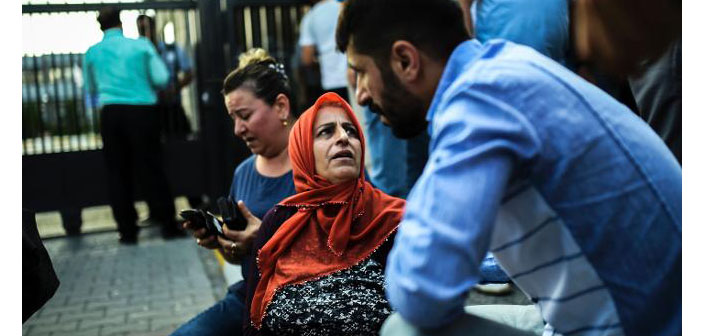 Adli Tıp önünde bekleyiş sürüyor