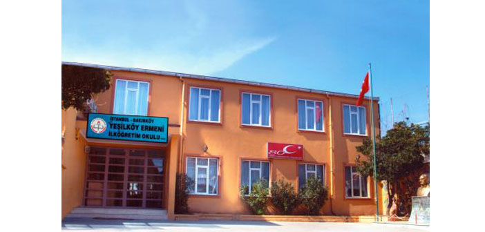 Yeşilköy Okulu’nun müdürü değişiyor