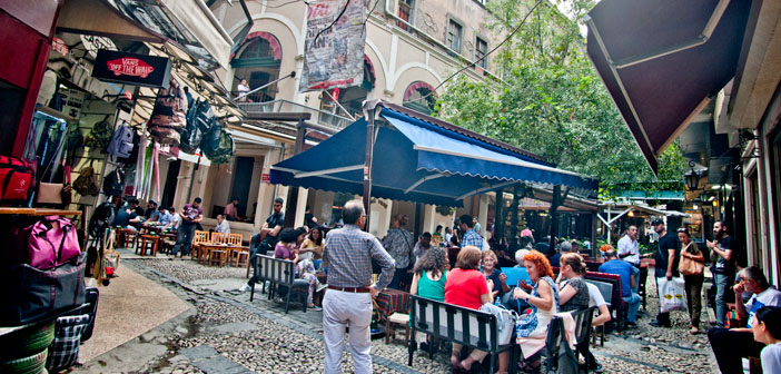 Hazzopulo: Dolambaçlı yollardan yeni model bir gasp hikâyesi