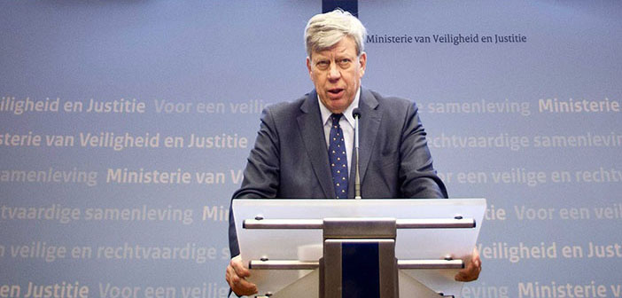 Hollanda, zanlının Türkiye'ye iadesini askıya aldı