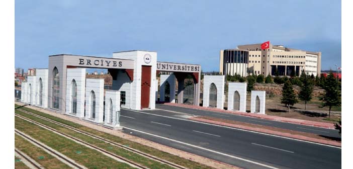 Erciyes Üniversitesi’nde 100 kişiye gözaltı kararı