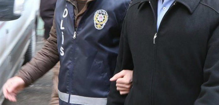 Aralarında gazetecilerin de bulunduğu 35 kişiye gözaltı kararı