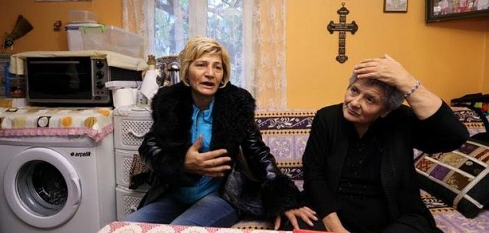 ‘Senin elinde bez var, onun elinde senin gündeliğin…’