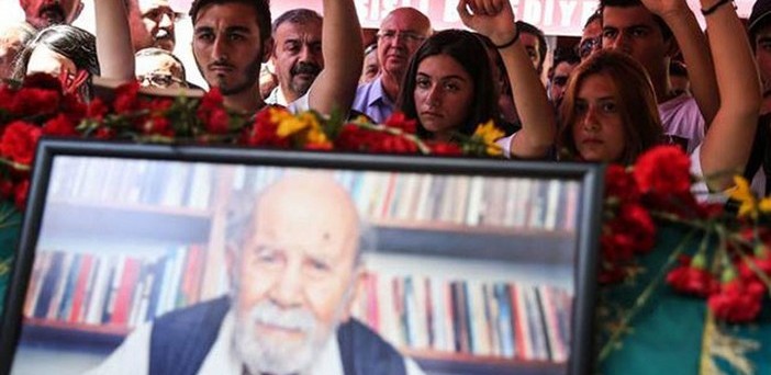 Edebiyatın çınarına veda