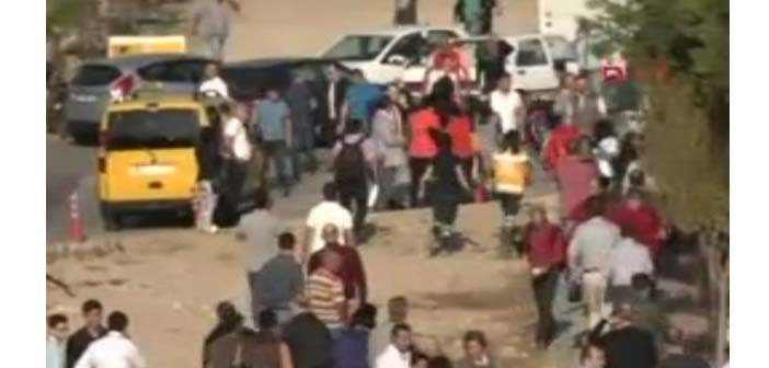 Antalya'da ATSO önünde patlama