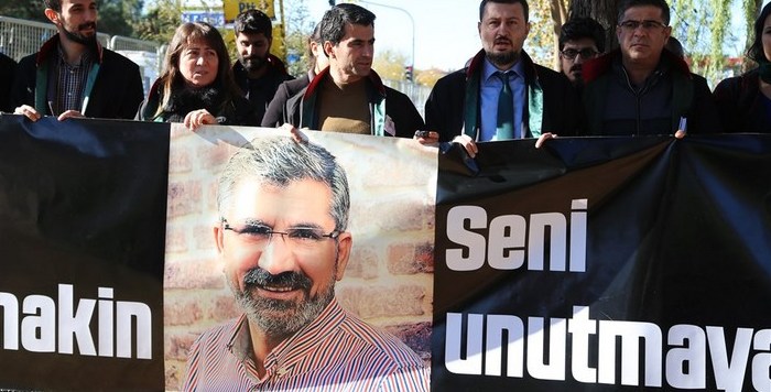 Tahir Elçi’siz geçen bir yıl