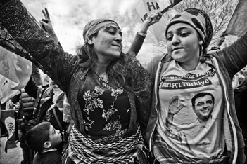 Kartal'da hem buruk hem de coşkulu bir newroz