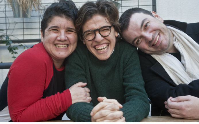 Buse’yle Handan el ele, dayanışma dolu günlere