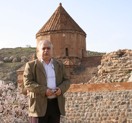 Zakarya Mildanoğlu Ahtamar açılışında.