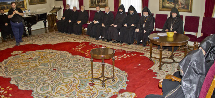 İstifa etmeyince görevden alındı