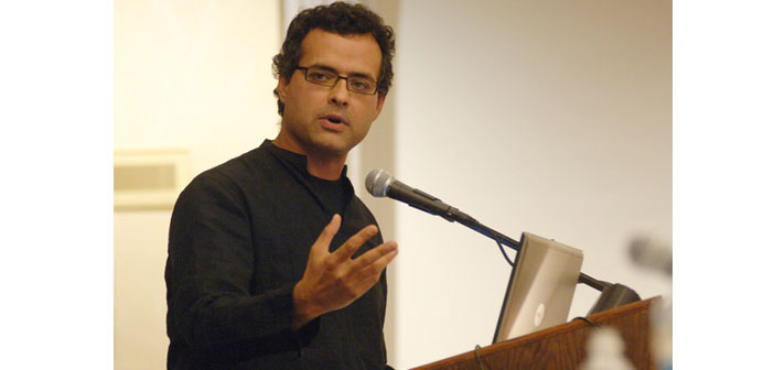 ‘Savaş tacirlerinin İran’la ilgili çıkardıkları seslere karşı uyanık olalım’