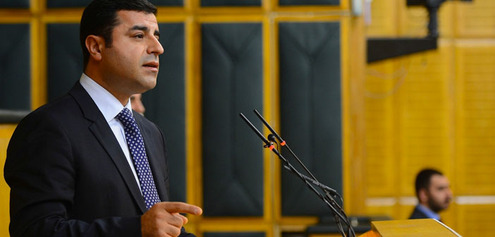 Demirtaş kelepçe uygulamasını reddedince duruşmaya getirilmedi