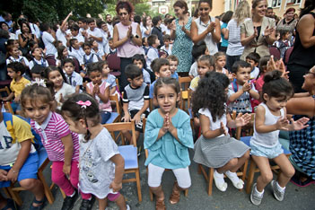 Karagözyan'da heyecanlı başlangıç