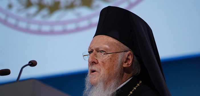 Ekümenik Patrik İzlanda’dan gezegene mesaj verdi