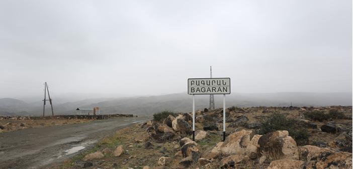 Sınırları aşarak birbirini tanıyan komşular
