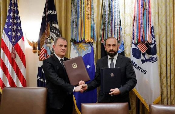 Հրապարկուեցաւ Հայաստանի եւ Ատրպէյճանի միջեւ խաղաղութեան նախաստորագրուած համաձայնագիրին բնագիրը