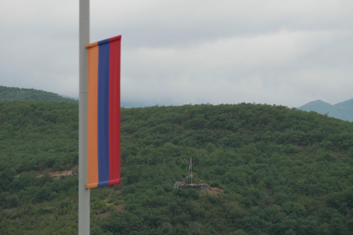 Anket: Ermenistan'da en güvenilir kurum ordu, ülkenin 