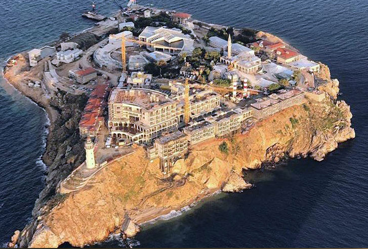 «Փլաթի», «Եասսըատա», «Ժողովրդավարութեան ու Ազատութեան Կղզի»