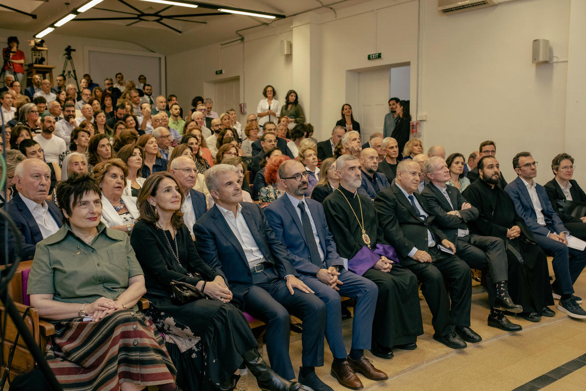 Բացում՝ Պէյրութի Արա Հրեշտակեան հայագիտական ամբիոնին