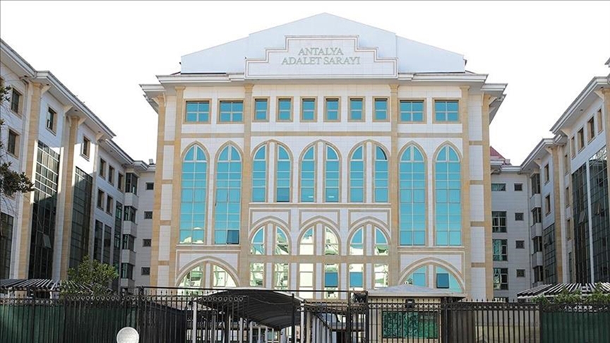 Antalya Büyükşehir Belediyesi soruşturmasında 17 yeni gözaltı