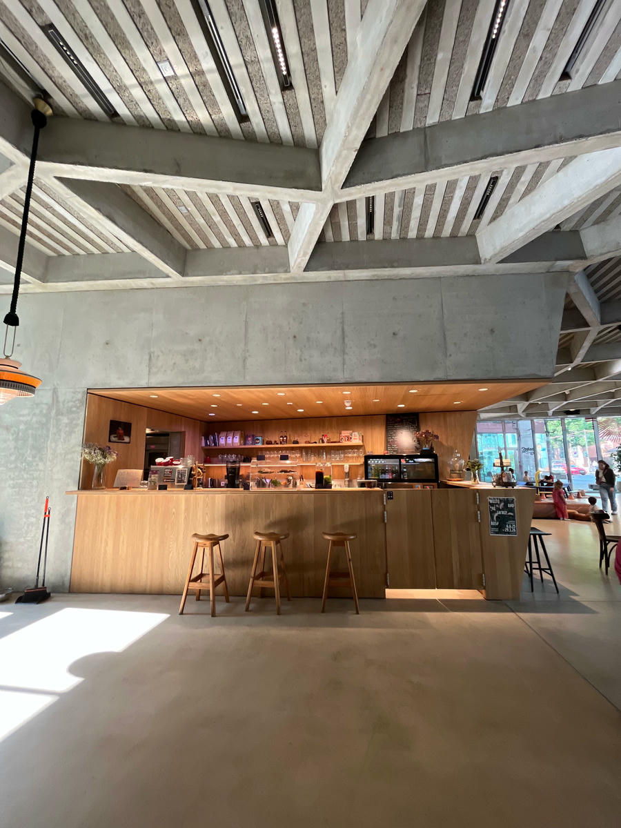 Berlin’in ‘Türk mahallesi’nde queer feminist bir mekân: Café Arakil