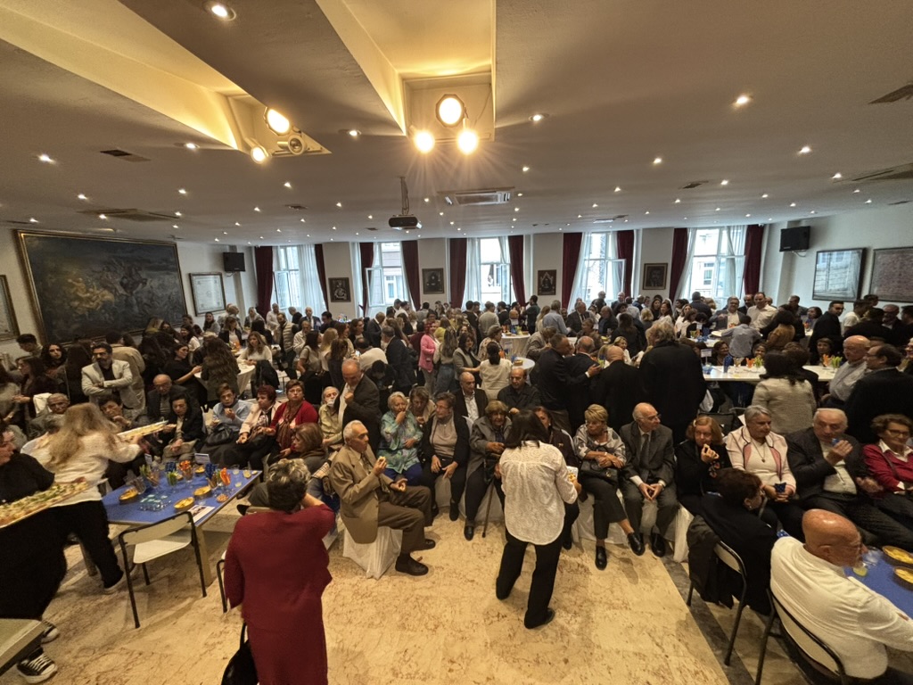 Feriköy Merametçiyan mezunları hasret giderdi