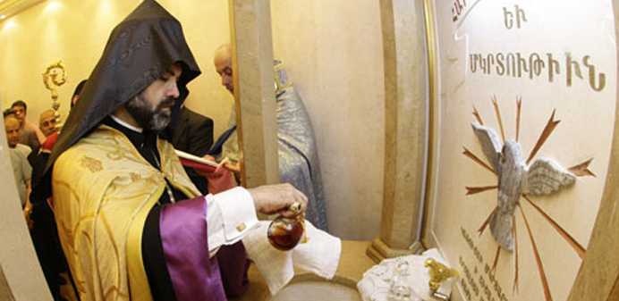 Յանուն Հայու եւ Քրիստոնեայի համերաշխութեան