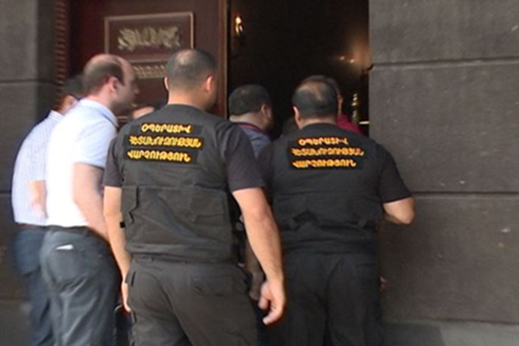 Յեղափոխութիւն կ՚արդարանայ իր նուաճումներով