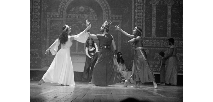 Աննախադէպ փորձ՝ Արա եւ Շամիրամ