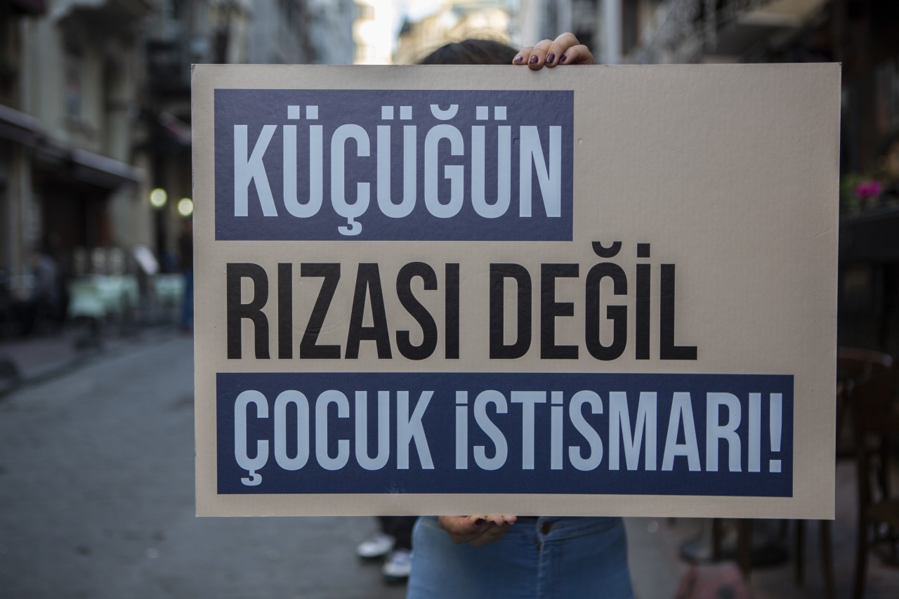 Ukraynalı yetimlere istismar: Soruşturma “Rıza var” denilerek kapatılmış