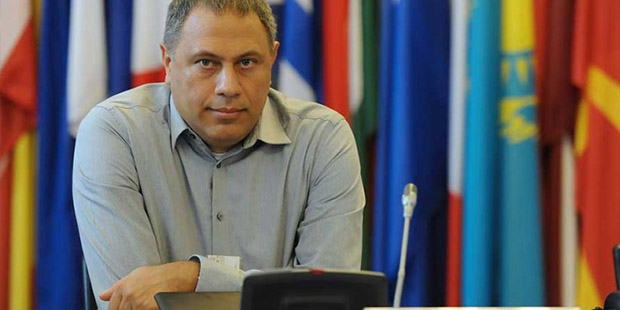 Prof. Dr. Yaman Akdeniz